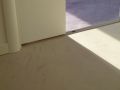 pavimento resina spatolata tortora tono su tono finitura satinata 1